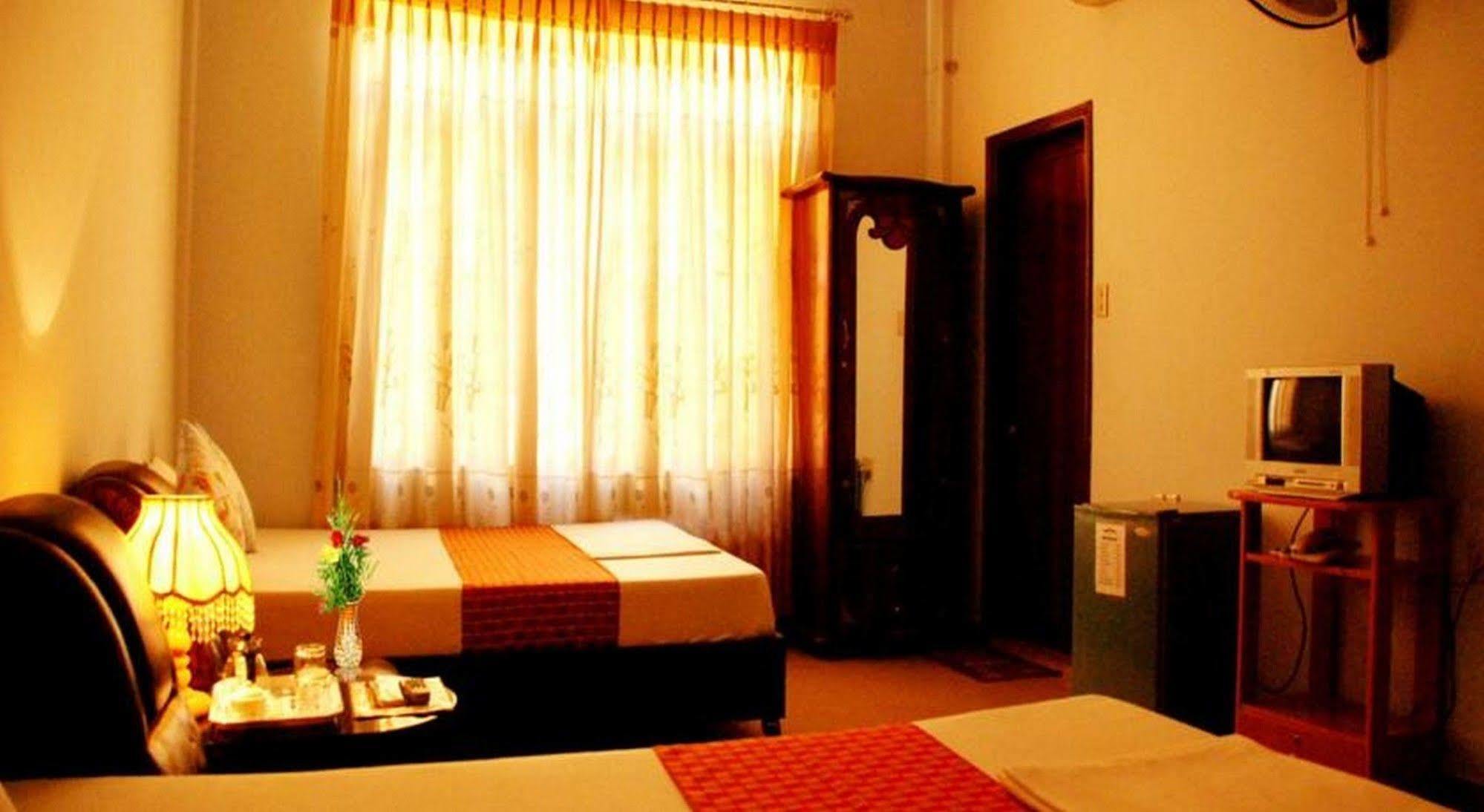 Phong Nha Hotel Hue Luaran gambar